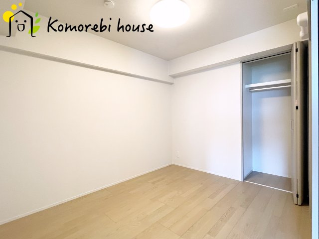 ゆったりした洋室です