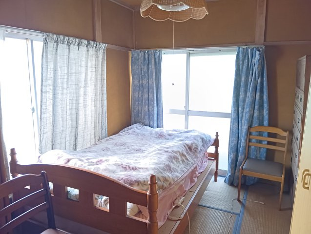 2方向からたっぷりの光が差し込みます。