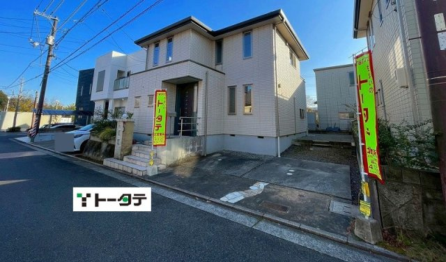 外観：334000236789