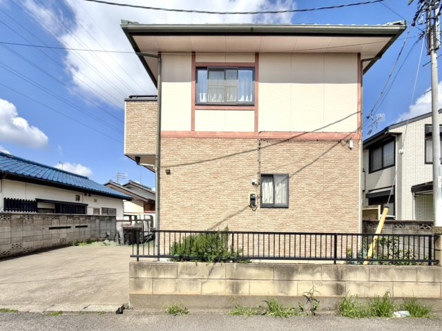 ■外観|シンプルで洗練されたデザインは住まう人の色に染まり、個性を映し出します♪本日見学可能(*＾＾*)