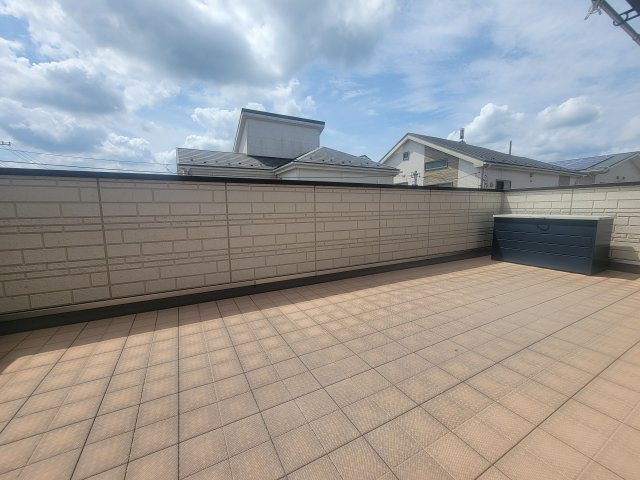 2階バルコニー開放的です