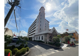 エメラルドマンション草津青地Ⅰ　天然木フルリノベーションの外観