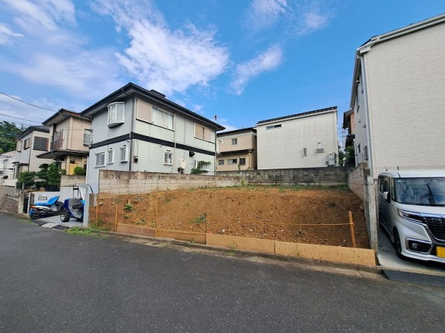 小中学校まで徒歩10分以内！お子様のいるご家庭も安心の距離。