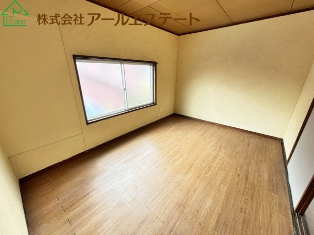 洋室