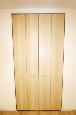 【 築浅中古 郡山市久留米６丁目　　　　　　　柴宮小学校、郡山第７中学区の収納】