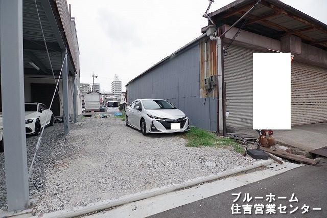 外観：327002857155
