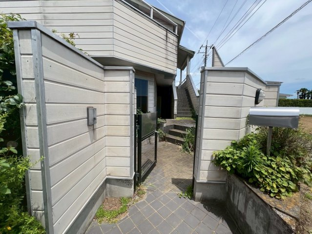 外観：311002243792