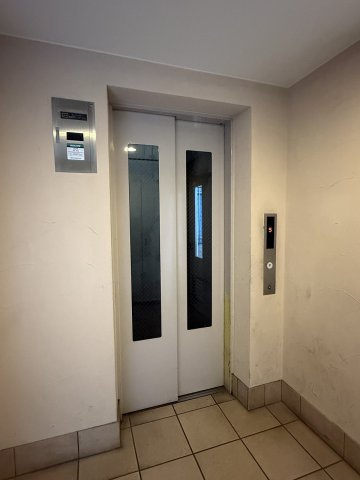 エレベーターホール