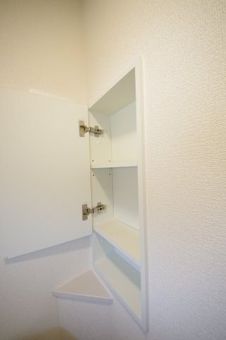 トイレ内収納