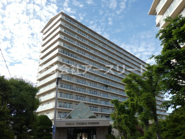 外観：327002160944