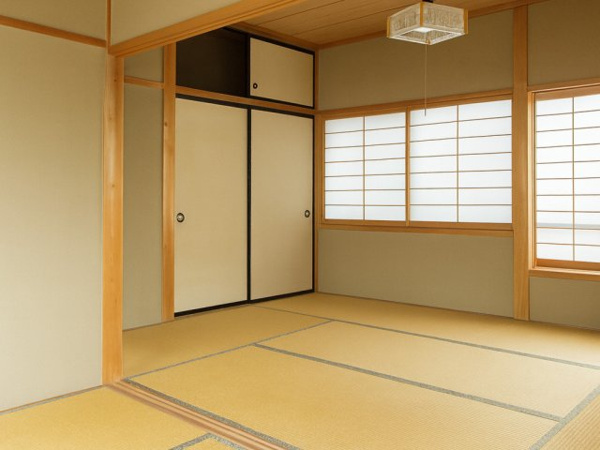 【片野町・中古住宅の和室】