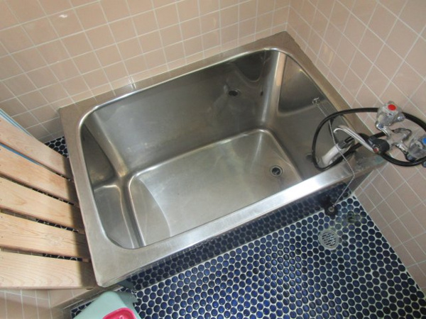 【片野町・中古住宅の浴室】