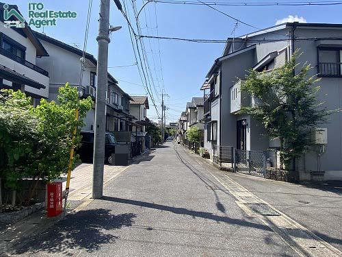 前面道路含む現地写真