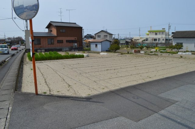 外観：323000484094