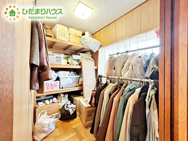 広々とした納戸がありますので、収納力があります。
