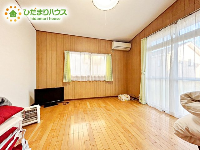 駐車スペース上のお部屋になります！