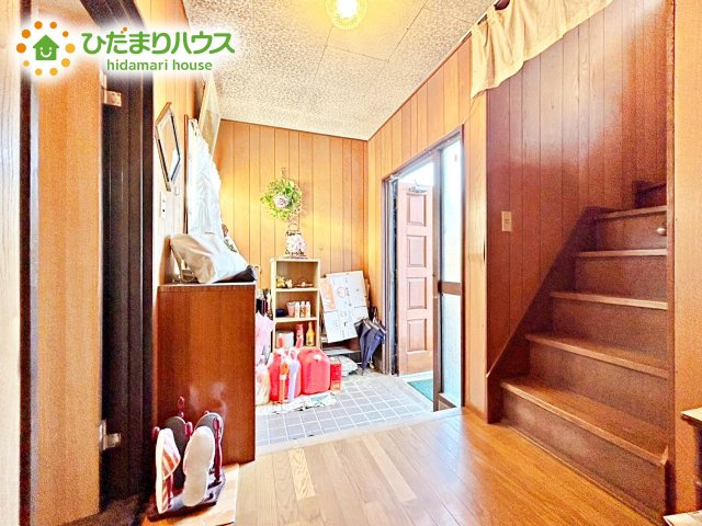 土間スペースが印象的な玄関です。
