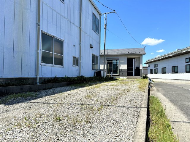 前面道路含む現地写真です：三郷新築ナビで検索♪