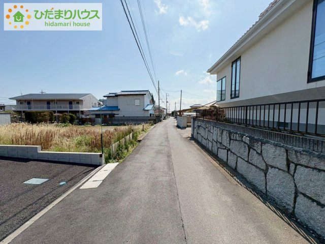 小中学校が近く、お子様の通学も安心♪