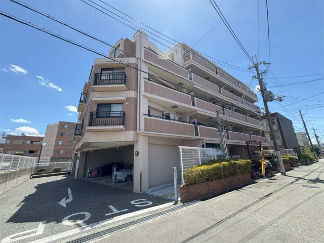 マンション北西側の外観