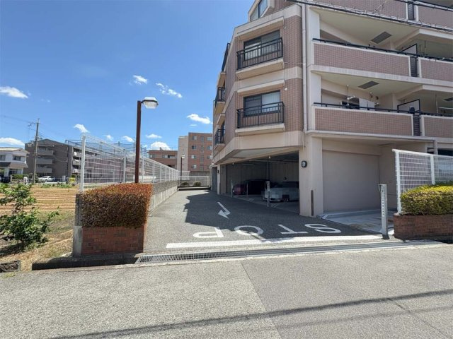 駐車場入り口