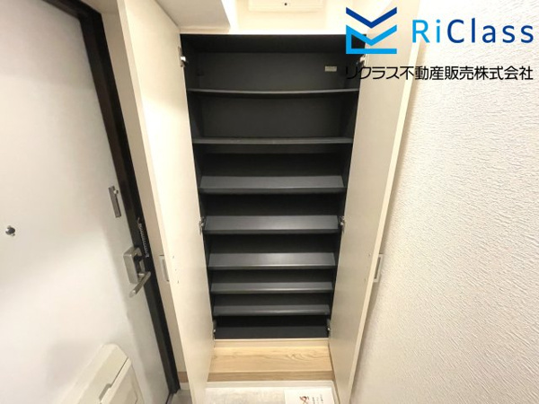 グランドプラザ神戸パートⅡの玄関