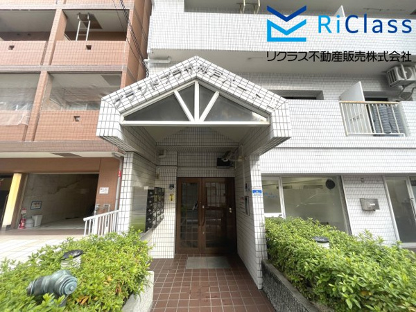 グランドプラザ神戸パートⅡのエントランス