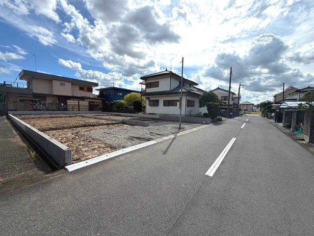 久喜市栗原4丁目（全2棟）前面道路
