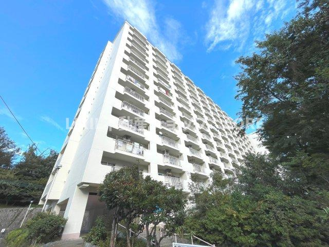 総戸数333戸の管理体制良好な大規模マンションです。ぜひ一度現地でご覧ください。