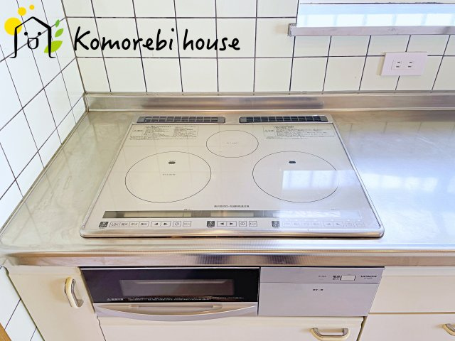 コンパクトなキッチンで掃除もラクラク