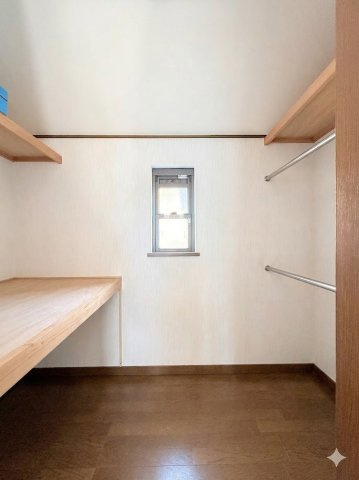 ◆大容量のウォークインクローゼットがあれば、室内にタンスなどを置かなくて済み、室内がスッキリします！