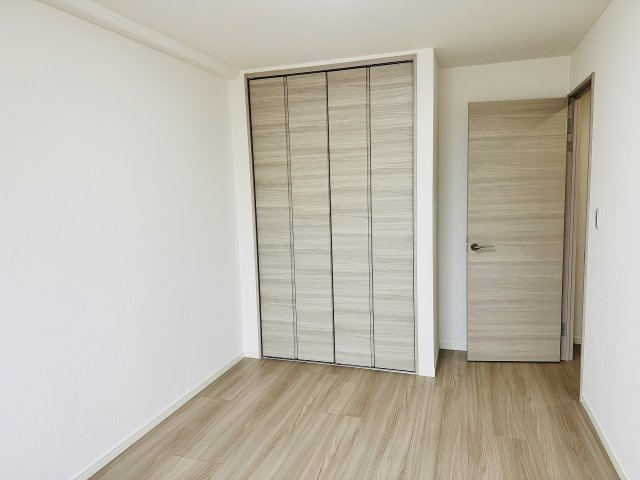 ～収納力の高いクローゼット完備～