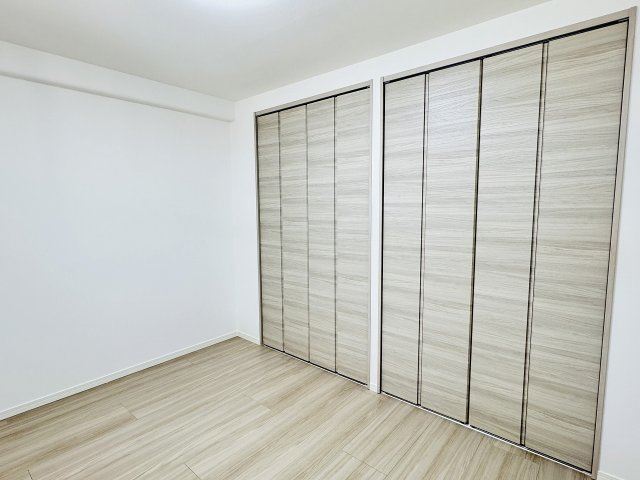 ～収納力の高いクローゼット完備～