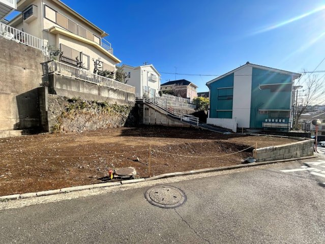 ◆前面道路も幅員があり車の運転も安心！前面道路は閑静な住宅地。車通りの少ない道路です。お子様にも安心です。　　