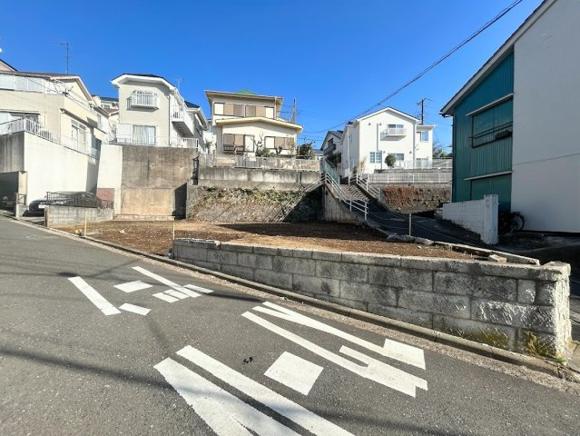 ◆前面道路も幅員があり車の運転も安心！前面道路は閑静な住宅地。車通りの少ない道路です。お子様にも安心です。　　