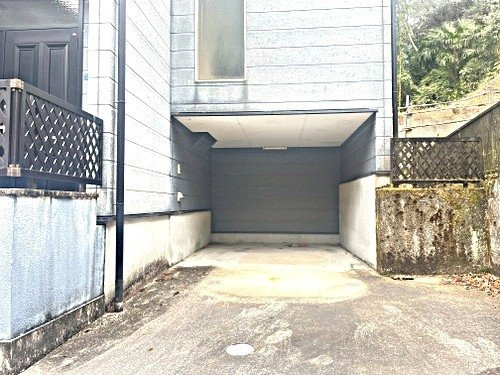 駐車場もゆったりサイズです。