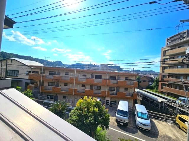 とても風通しの良いバルコニーです