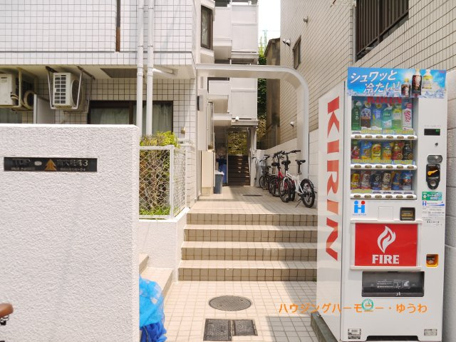 清廉とされたエントランスになっています。