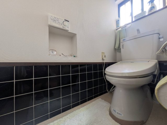 ゆったりとした空間のトイレです