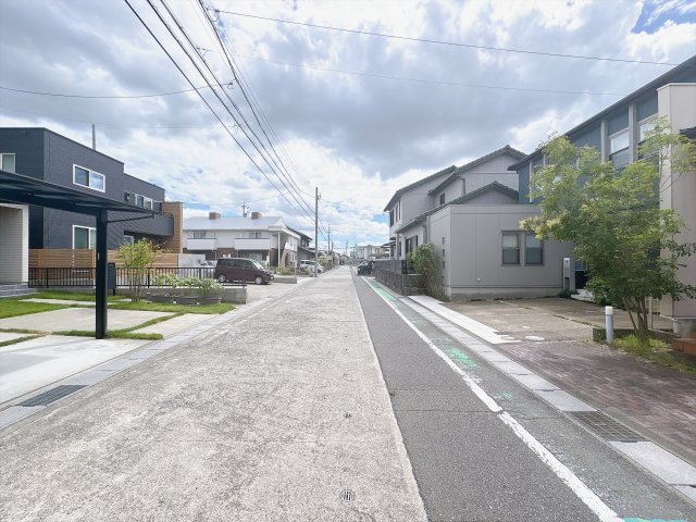隣接道路右角度