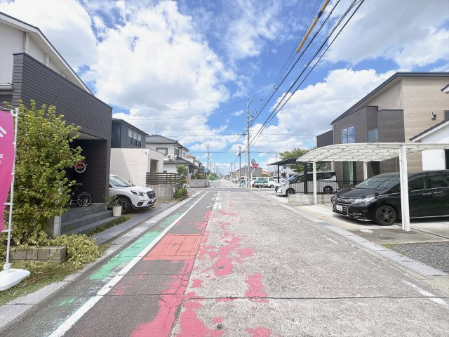 隣接道路左角度