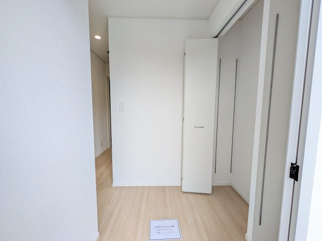 ～大容量収納可能なシューズクローゼット付きの玄関～