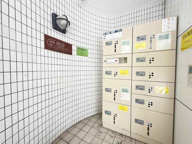 ☆宅配ＢＯＸで留守中の荷物も安心らくらく受取りできます