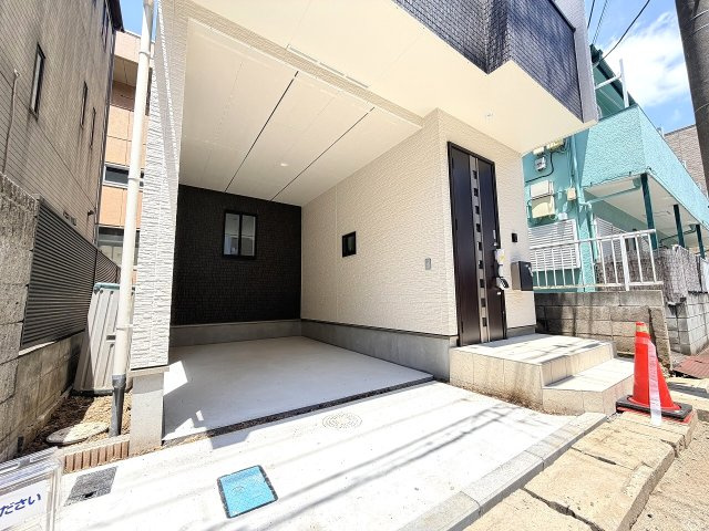 住宅性能表示対応（5項目MAX等級取得）のZEH水準を満たした省エネ住宅。