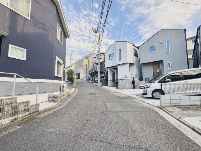 前面道路含む現地写真