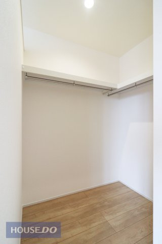 【収納】　しっかり収納がついております！