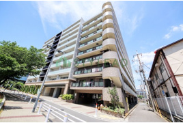 マイキャッスルラルジュ横浜西の外観