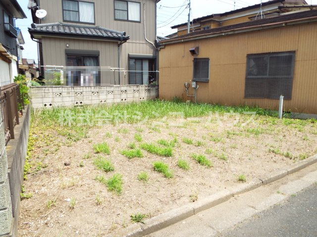 建築条件はございませんので、お好きなハウスメーカーで建築できます。