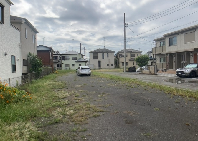 家を建てる前提で土地を探している場合、地盤の丈夫さは譲れない条件の一つです。地盤が脆弱だと追加工事が必要となります。また、過去に地盤沈下や液状化現象を起こした土地は、できるだけ避けた方がいいでしょう。