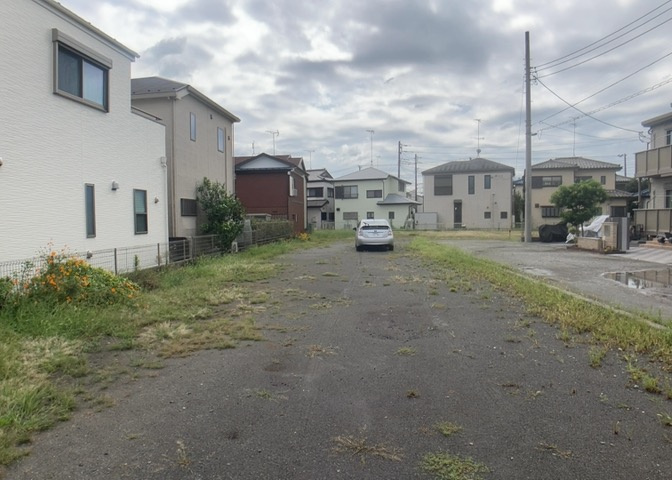 人が暮らすうえで日光は大切な要素となります。日当たりの良さは譲れないポイントですね。併せて近くに大きな建築物の建築予定がないか、あるいはそれが可能な土地が近くにないか事前に確認することもお勧めします。